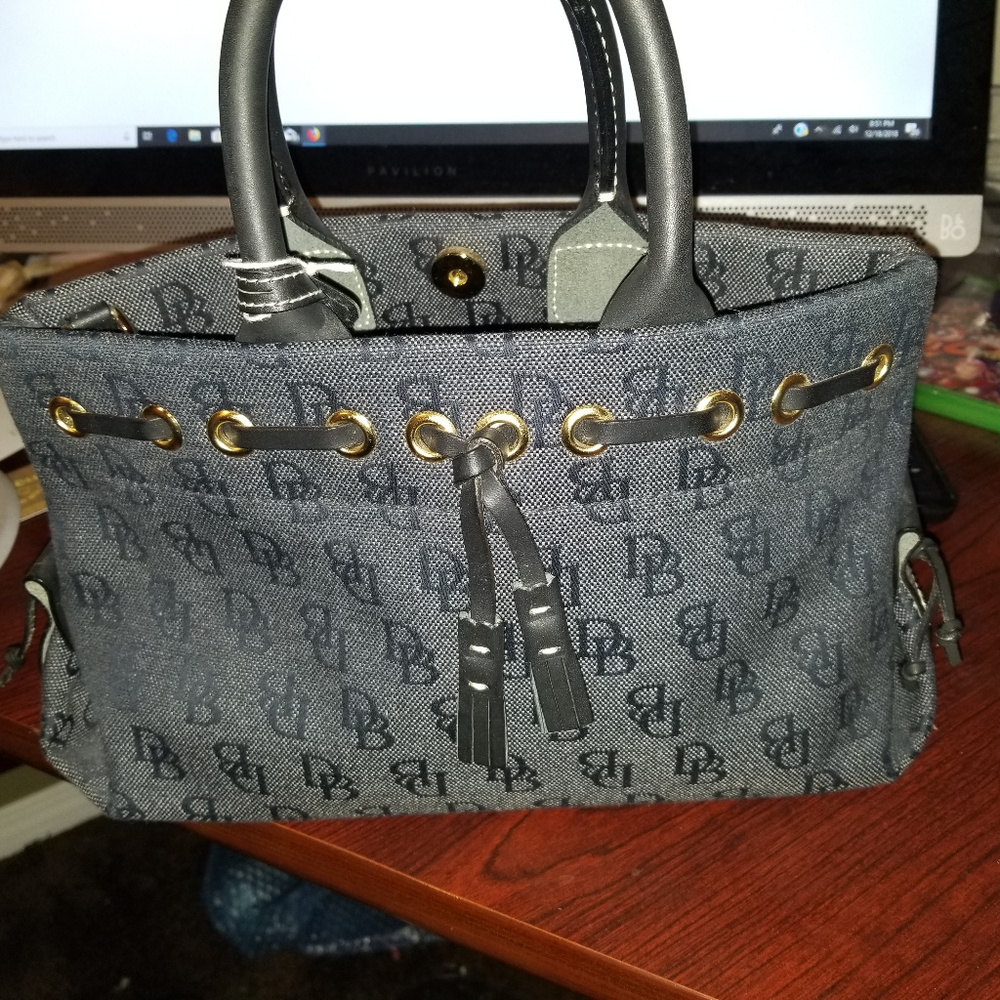 Brand NWT Dooney & Bourke